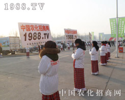 �r����l����ݰ�����ռ����չ�����Ƹ��c